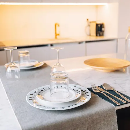 Apartment Premium Experience *