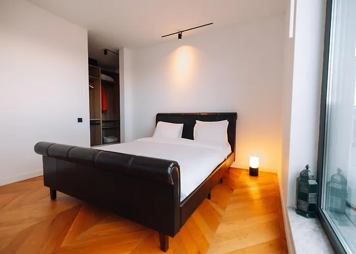 Apartment Couples Premium Experience