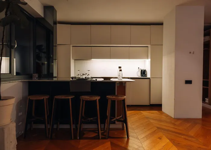 Couples Premium Experience Apartment